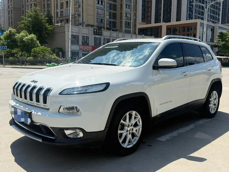 Jeep Cherokee 2.0L Edition, 2017 — фото 1