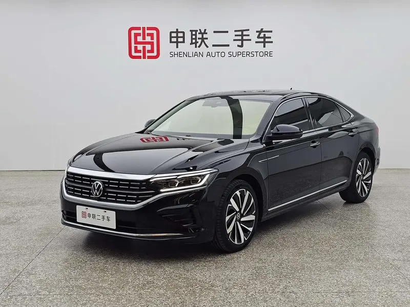 Volkswagen Passat, 2023