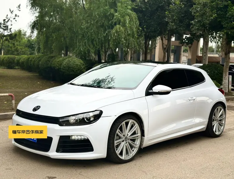 Volkswagen Scirocco, 2011
