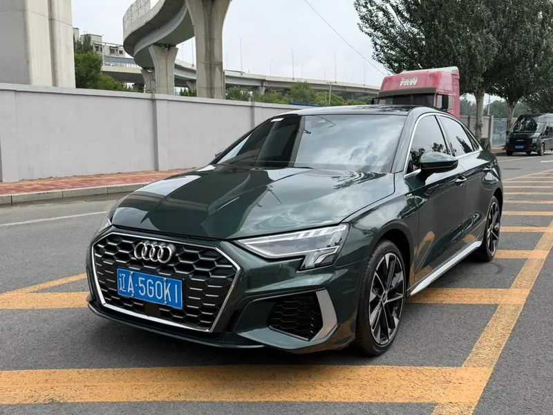 Audi A3 A3L Limousine 35 TFSI Fashion Sport Version, 2023 — фото 1