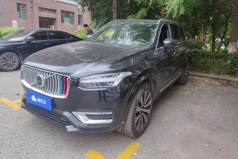 Volvo XC90, 2022