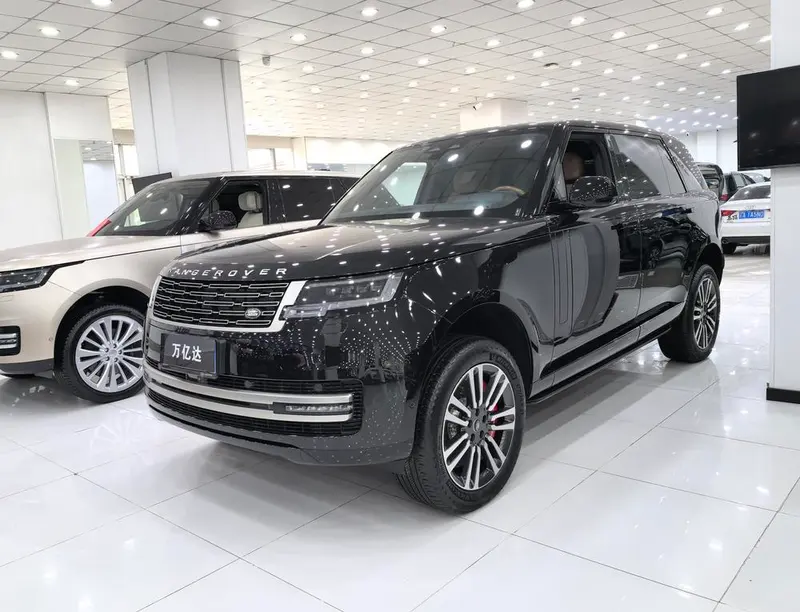 Land Rover Range Rover 3.0 L6 400PS 7-Seater Extended Edition, 2023 — фото 1