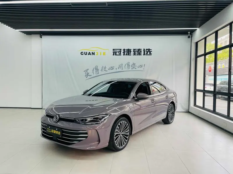 Volkswagen Passat, 2025