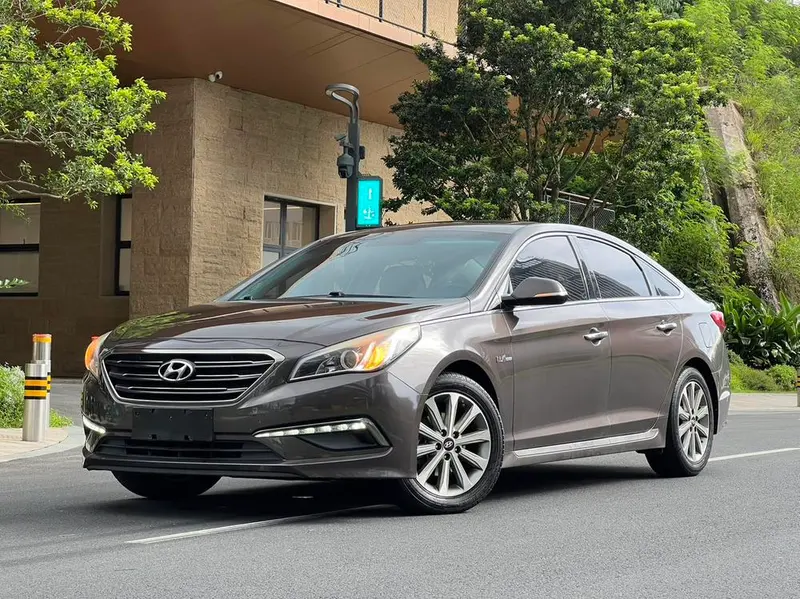 Hyundai Sonata LF, 2015