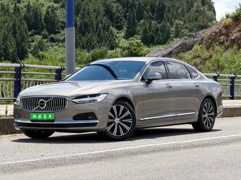 Volvo S90, 2021