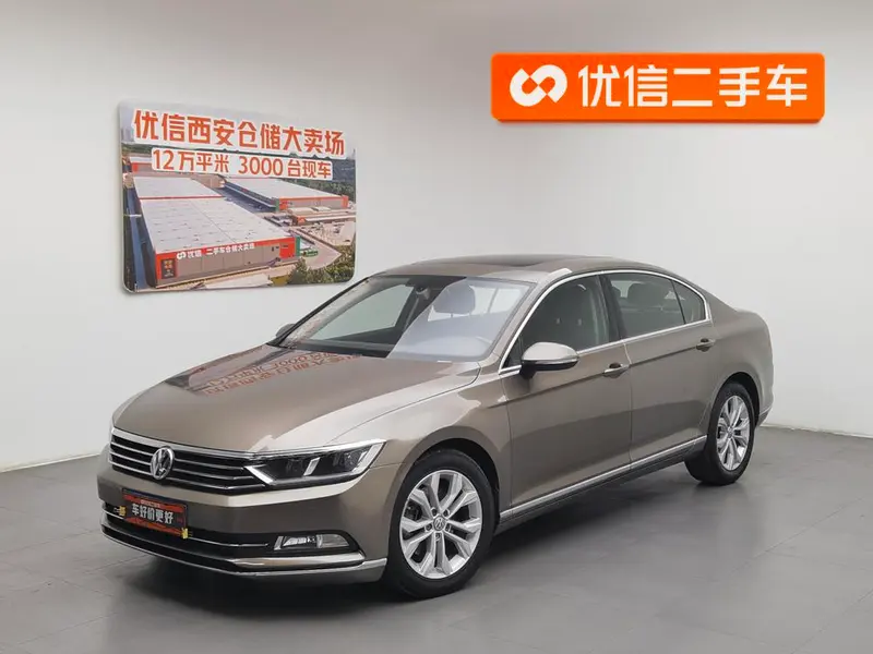 Volkswagen Magotan 330TSI DSG Luxury Version, 2018 — фото 1