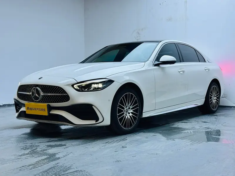 Mercedes-Benz C-Class, 2024