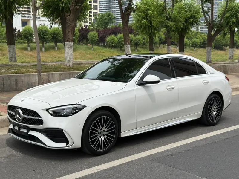 Mercedes-Benz C-Class, 2022