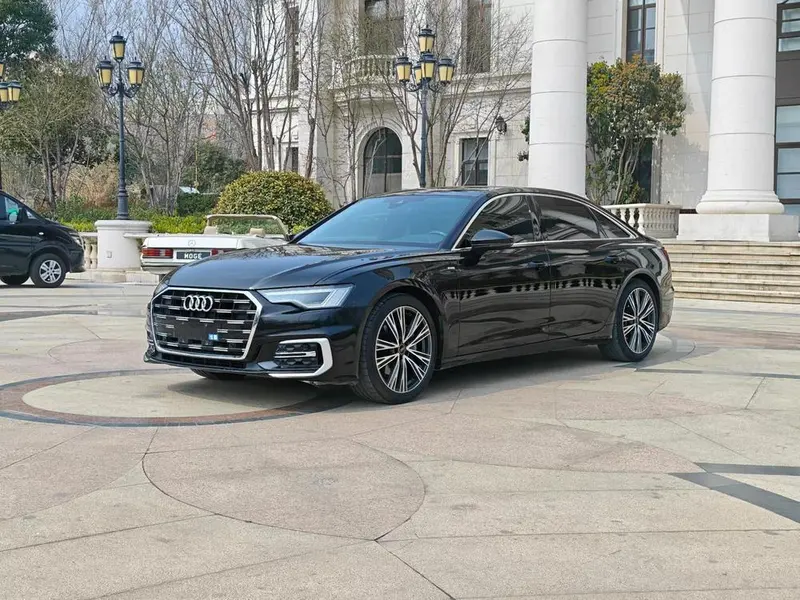 Audi A6L 45 TFSI Refined Version, 2023 — фото 1