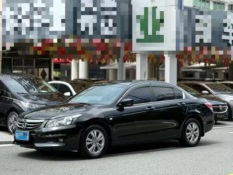 Honda Accord 2.0L EX, 2011 — фото 1