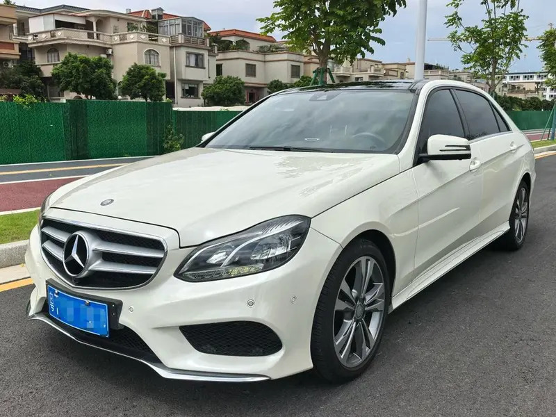 Mercedes-Benz E-Class, 2015