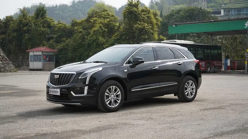 Cadillac XT5, 2022