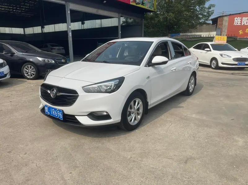 Buick Excelle 15N Manual Elite Version, 2018 — фото 1