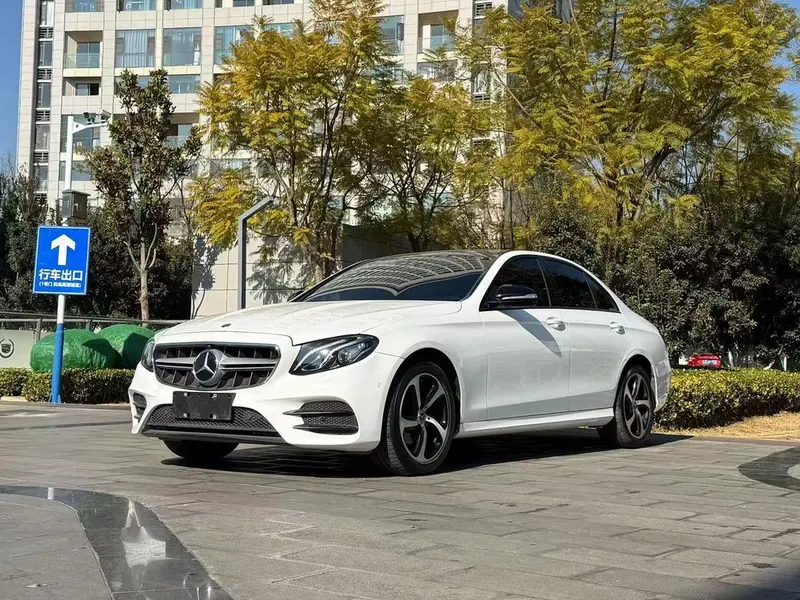 Mercedes-Benz E-Class, 2017