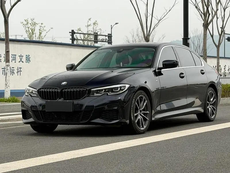 BMW 3-Series, 2021