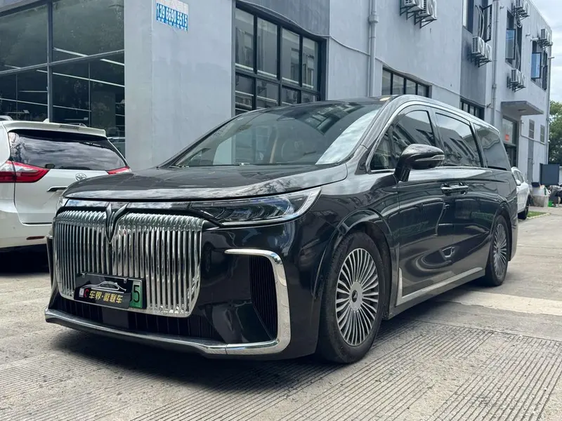 Voyah Dreamer PHEV, 2025