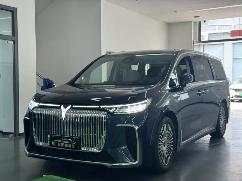 Voyah Dreamer PHEV, 2025