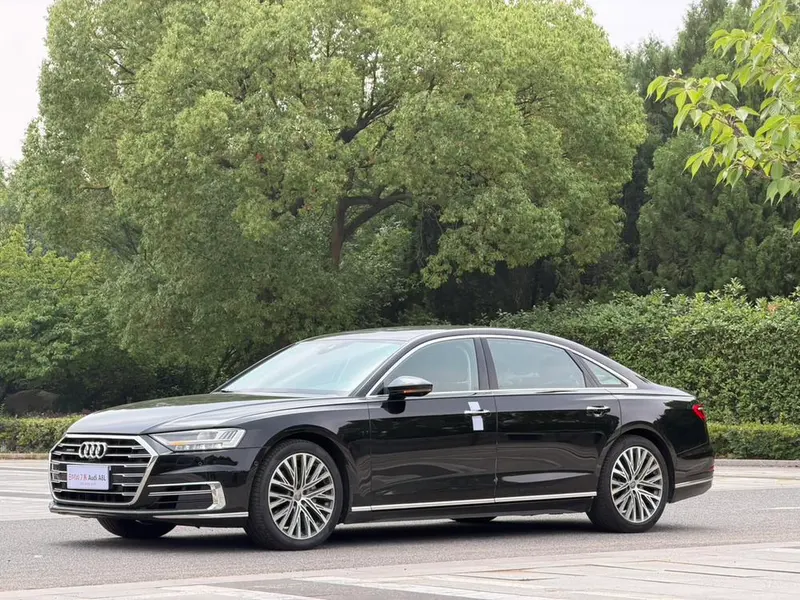 Audi A8 Facelift Plus A8L 55 TFSI quattro Luxury Version, 2019 — фото 1