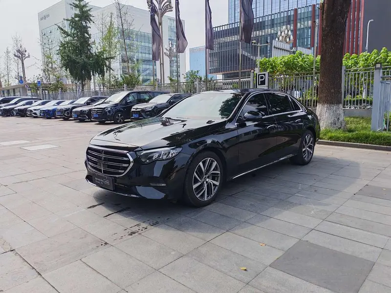 Mercedes-Benz E-Class, 2024