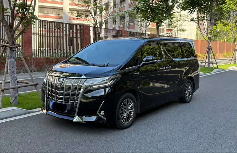 Toyota Alphard, 2021