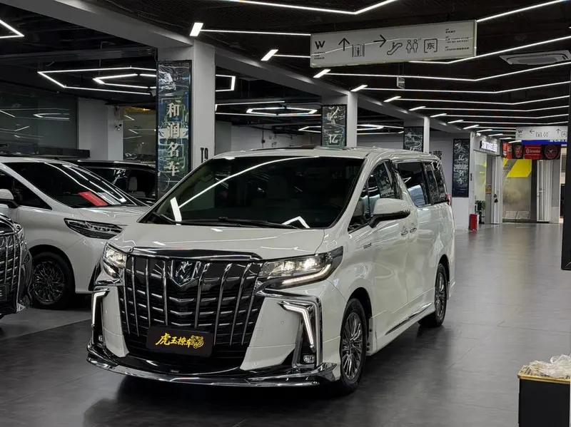 Toyota Alphard, 2021