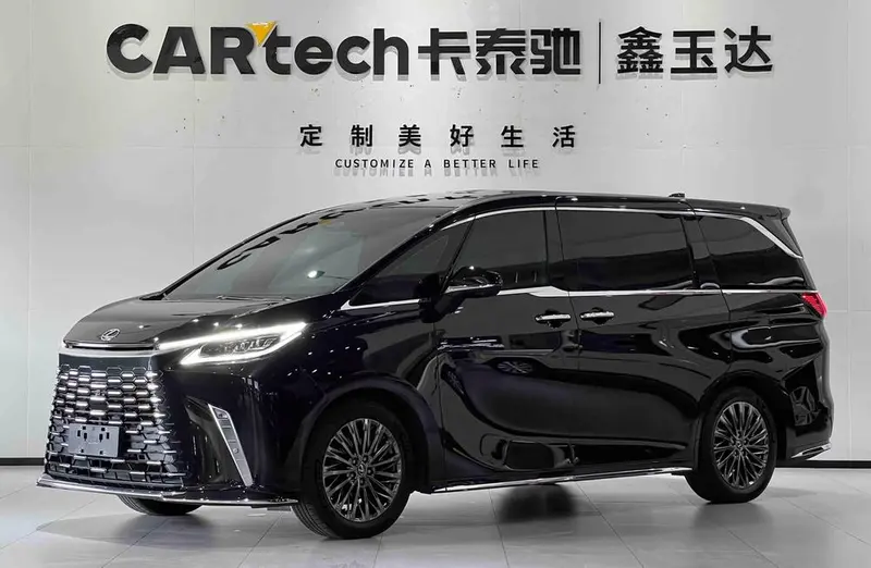Lexus LM, 2023