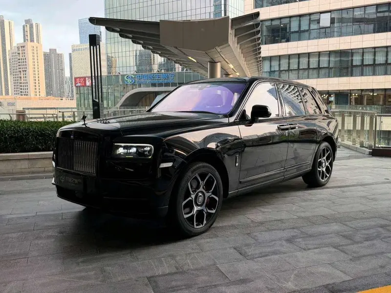 Rolls-Royce Cullinan, 2024