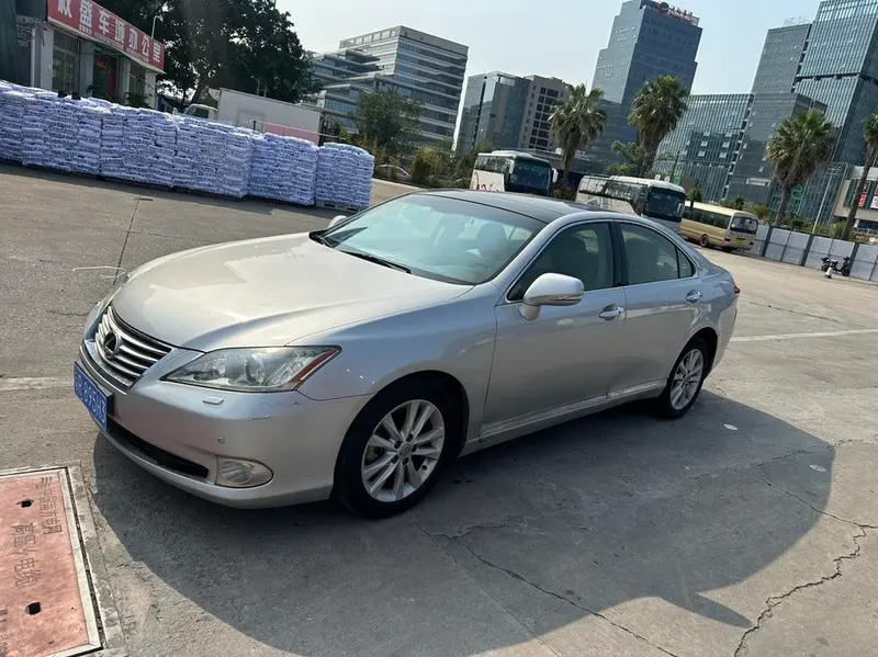 Lexus ES 240 Limited Edition, 2012 — фото 1