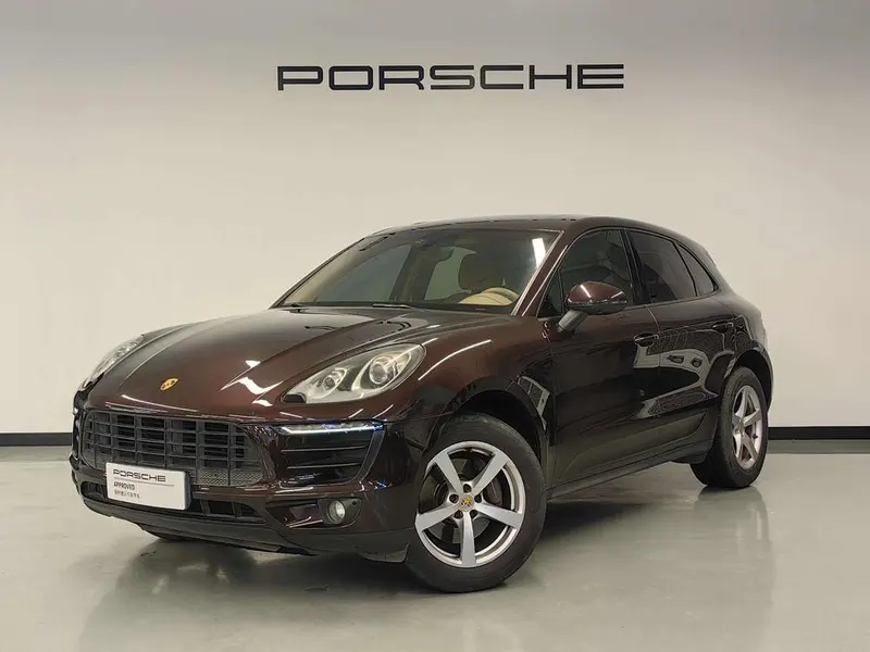 Porsche Macan, 2014