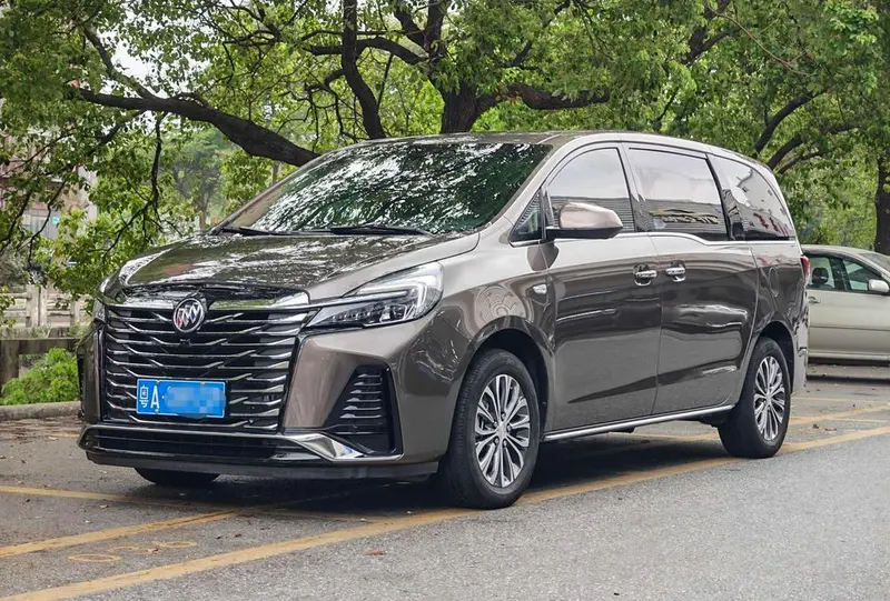 Buick GL8, 2023
