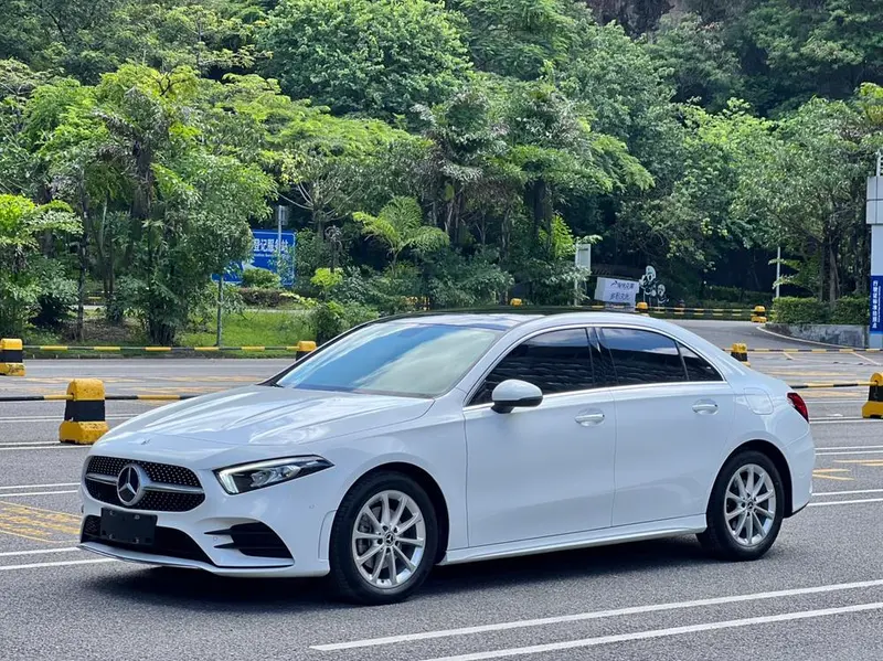 Mercedes-Benz A-Class Facelift A 200 L Sport Edition, 2022 — фото 1