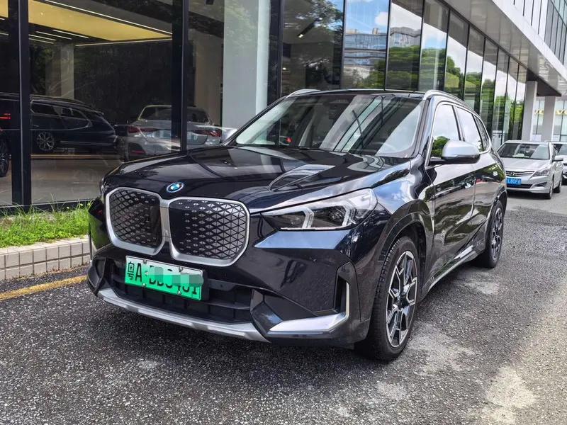 BMW iX1, 2023