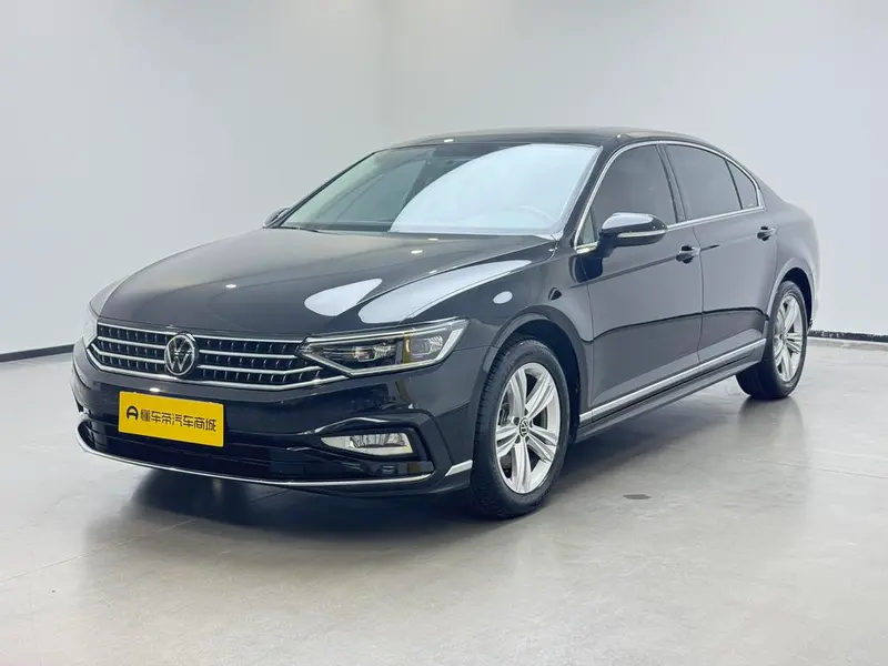 Volkswagen Magotan 200 Anniversary Edition 280TSI DSG Comfort Version, 2023 — фото 1