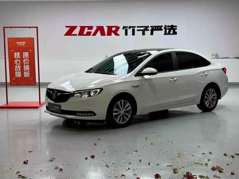 Buick Excelle Facelift 1.3T Auto Hybrid Elite Version, 2021 — фото 1