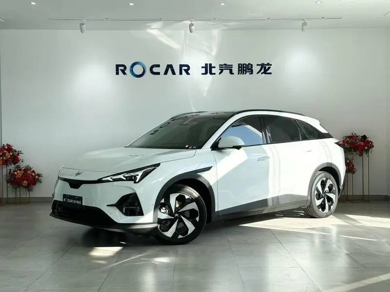 Arcfox Alpha T5, 2024
