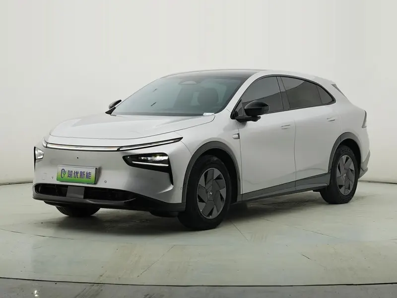 XPeng G7, 2025