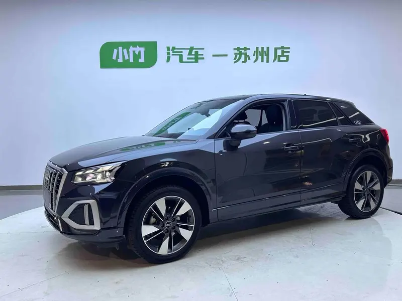 Audi Q2L, 2022
