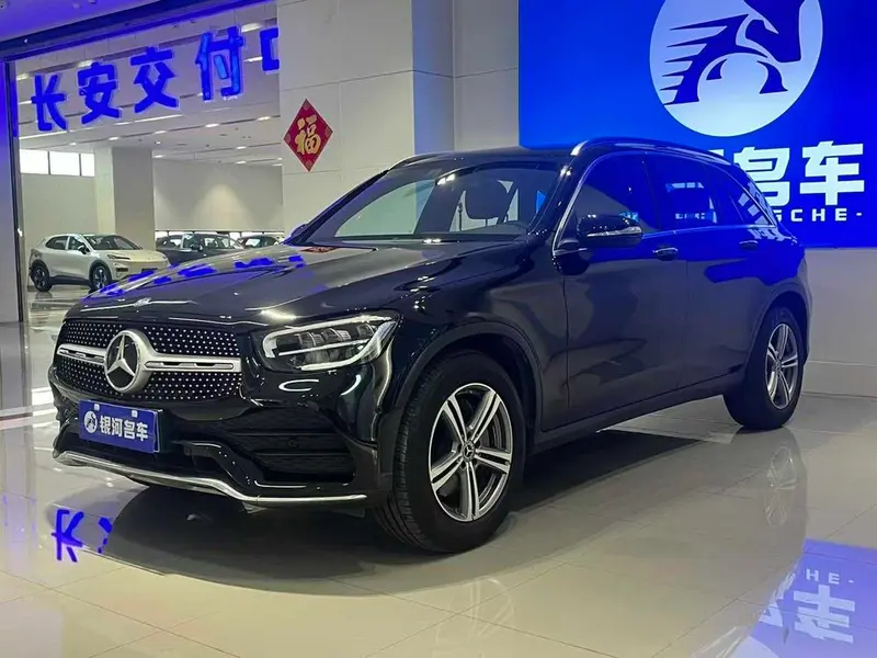 Mercedes-Benz GLC GLC 260 L 4MATIC Luxury Version, 2020 — фото 1