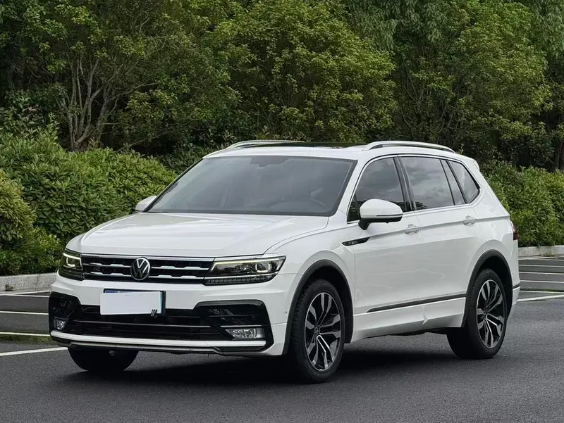 Volkswagen Tiguan L, 2021