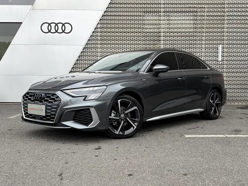 Audi A3 A3L Limousine 35 TFSI Fashion Sport Version, 2021 — фото 1