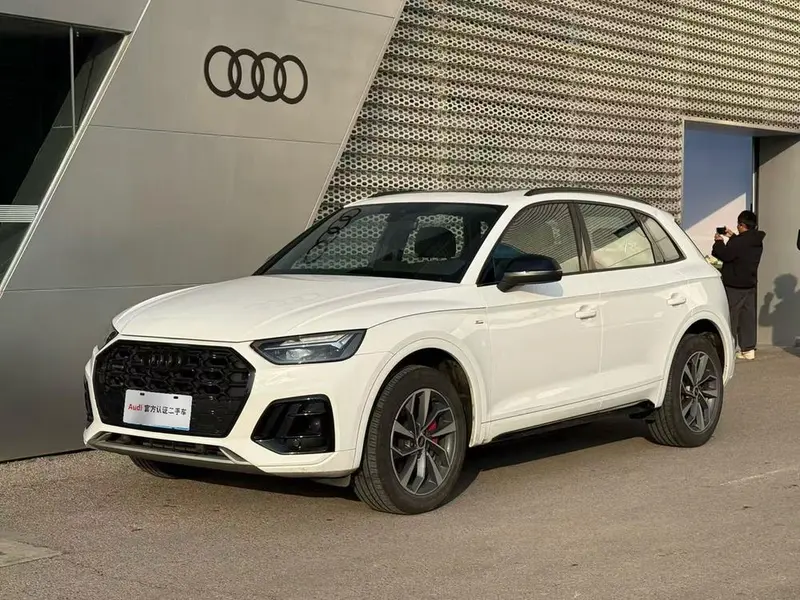 Audi Q5L, 2024