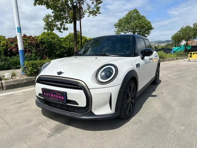 MINI MINI 1.5T COOPER Edition Edition, 2023 — фото 1