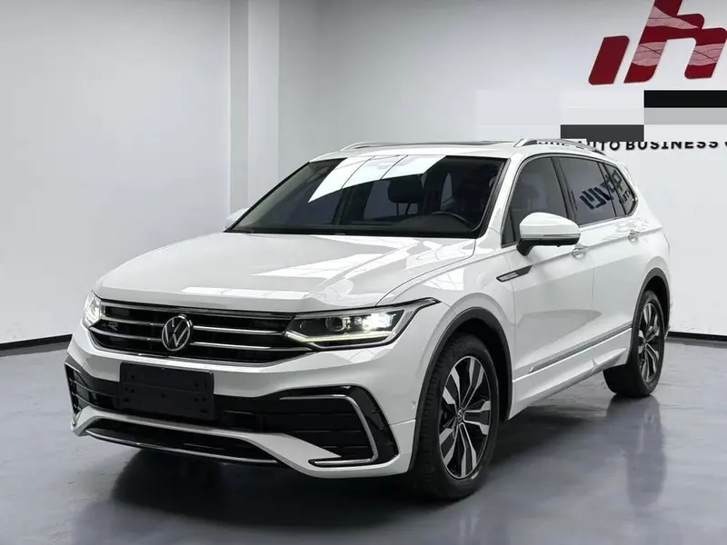 Volkswagen Tiguan L 330TSI Auto 2WD R-Line Edition, 2022 — фото 1