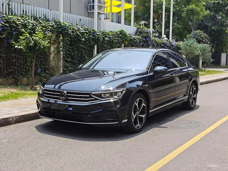 Volkswagen Magotan 30 млн авто Избранная 380TSI DSG Люкс, 2026 — фото 1