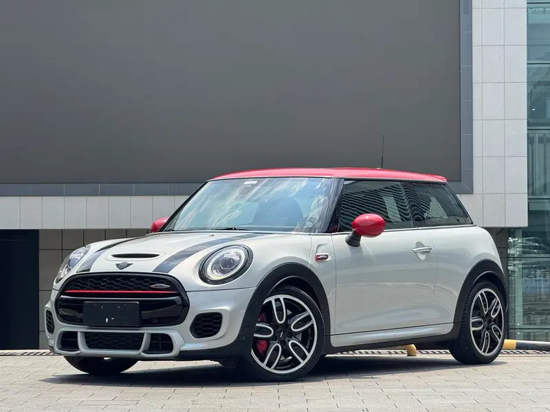 MINI JCW 2.0T JOHN COOPER WORKS ALL-IN, 2018 — фото 1