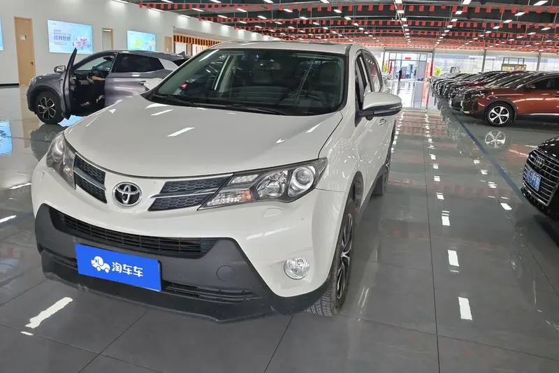 Toyota RAV4 2.5L Auto 4WD Elite Edition, 2013 — фото 1