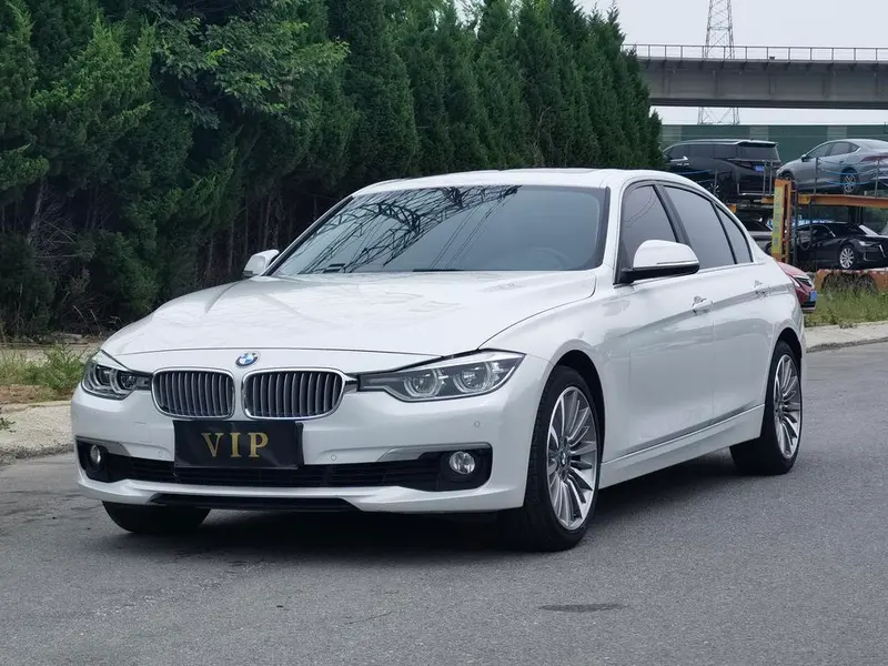 BMW 3-Series, 2019