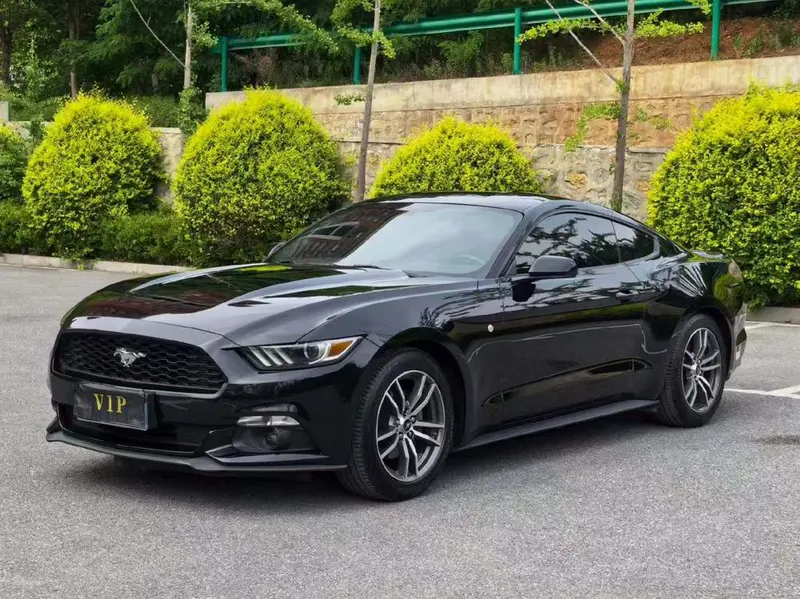 Ford Mustang, 2016