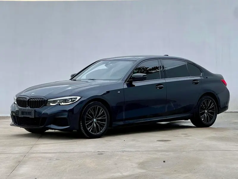 BMW 3-Series, 2021