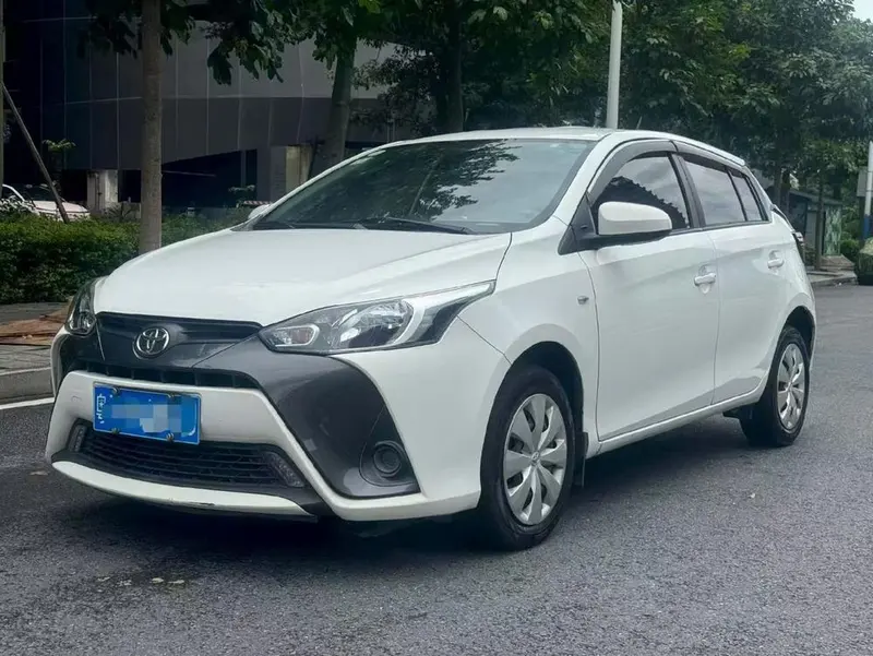 Toyota Yaris L Facelift 1.5E CVT Edition, 2016 — фото 1